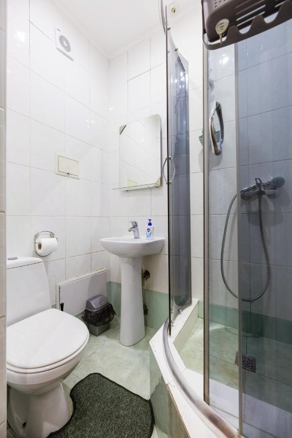 Apartmán На Палаце Спорта Kyjev Exteriér fotografie