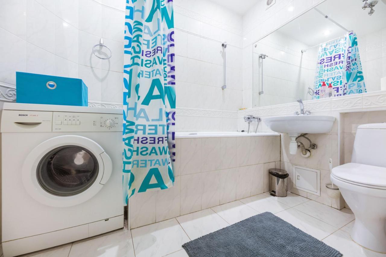 Apartmán На Палаце Спорта Kyjev Exteriér fotografie