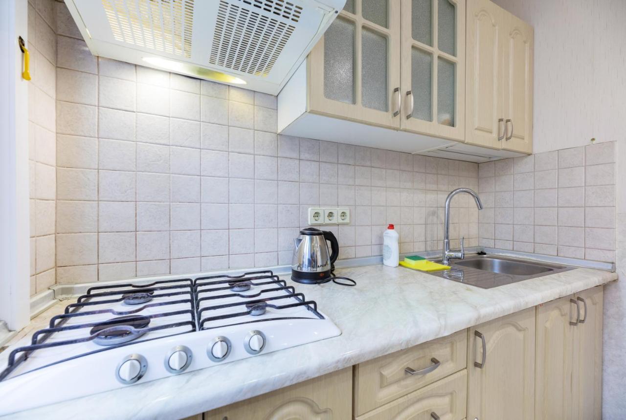 Apartmán На Палаце Спорта Kyjev Exteriér fotografie